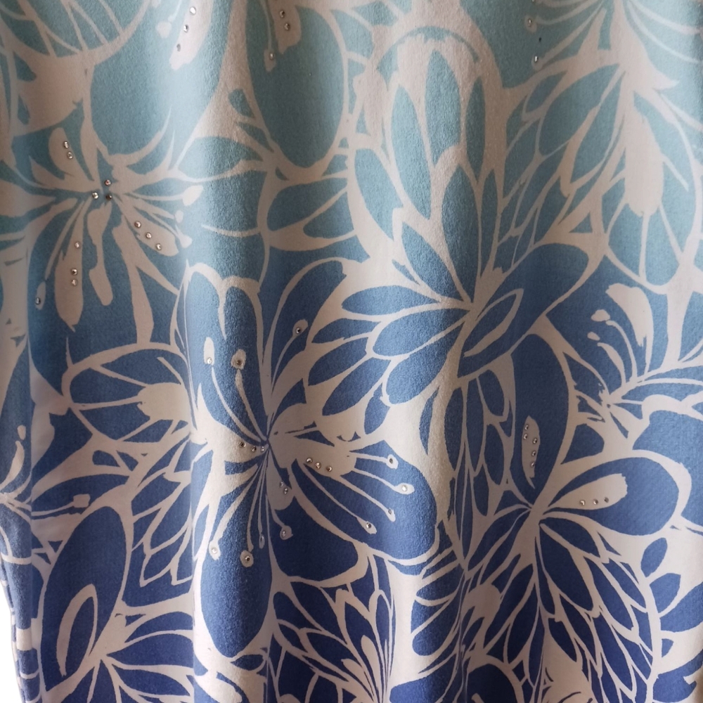 NOT FOR SALE Alfred Dunner Aqua and White Floral Blouse - Picture 4 of 4